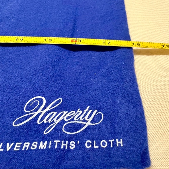 Lot of 10 HAGERTY Silversmiths’ Anti-Tarnish Cloth Storage Bags in Three Sizes - Picture 8 of 15